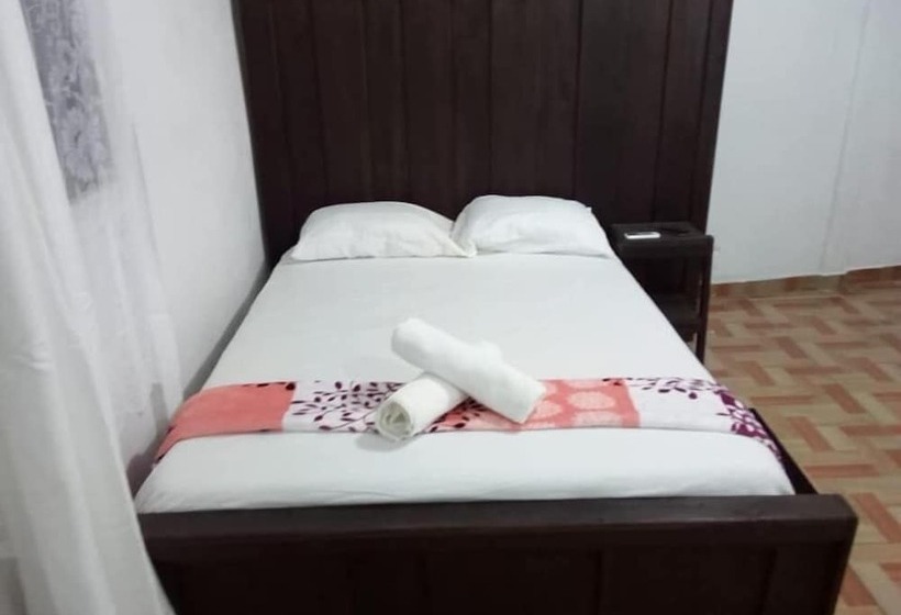 Palacios Arenal   Hostel