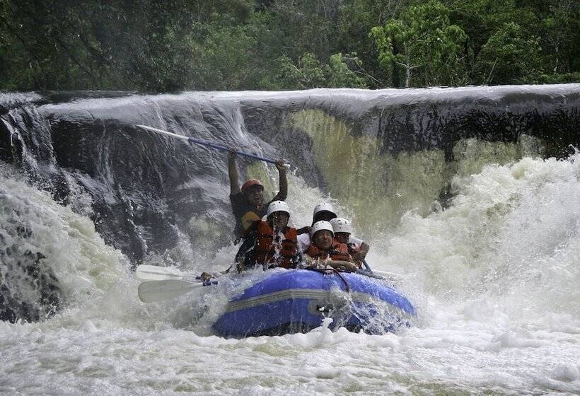 هتل Campamento Rio Lacanja
