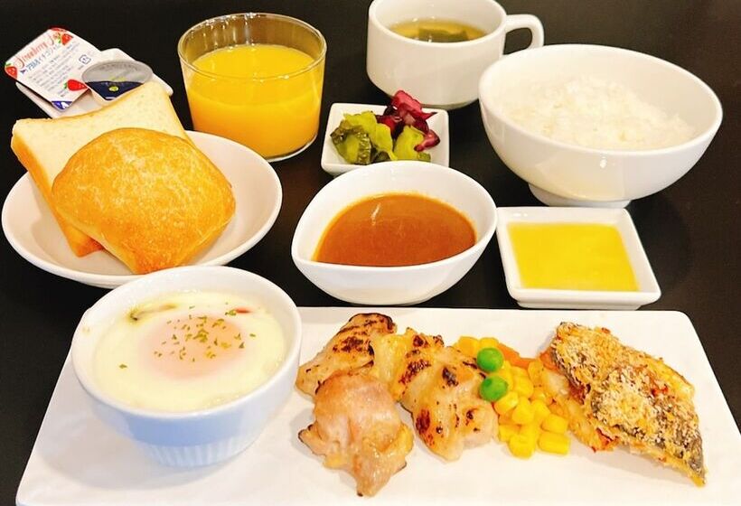 هتل Castle Inn Tsu