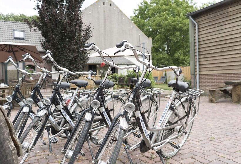 ホテル Herberg De Lindehoeve