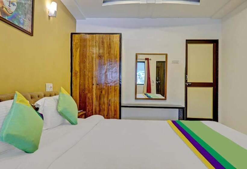 هتل Lake Paradise Mahabaleshwar