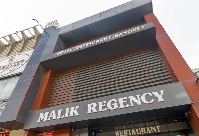 בית מלון כפרי Malik Regency By Oyo Rooms