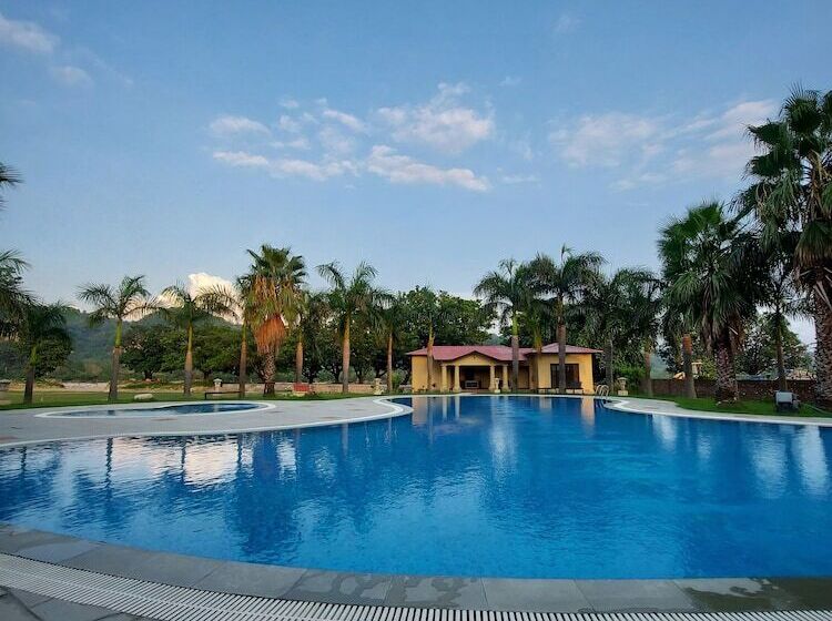 هتل Nadiya Parao Resort, Corbett