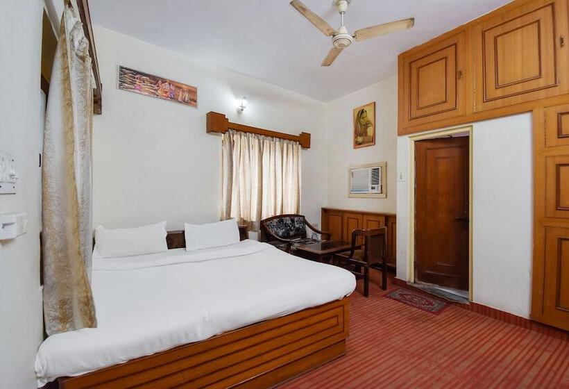 فندق Spot On 47388 Dutta Guest House