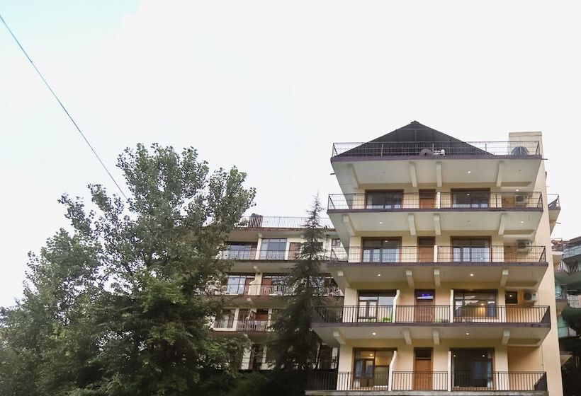 هتل Grand Nest