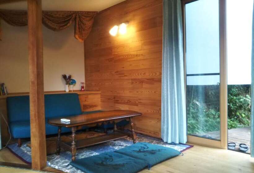 ريوكان Yuya Takanoyu Bekkan