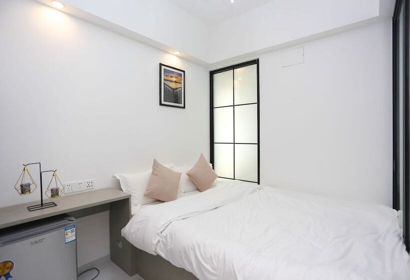 Seacliff Apartment