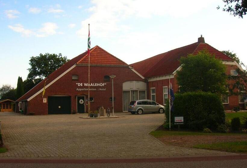 ホテル De Waalehof