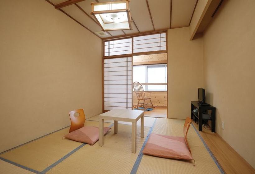 هاستل Onsen Guesthouse Yukori By Oyo Rooms
