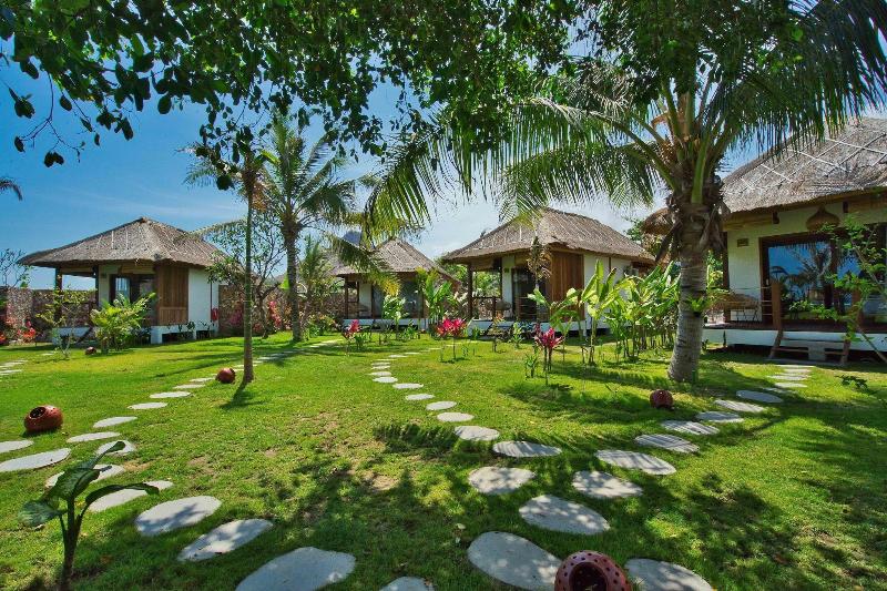 مبيت وإفطار Segara Lombok Beach Resort
