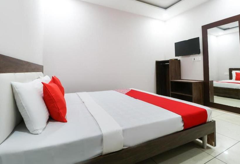 Hotel Malaya House