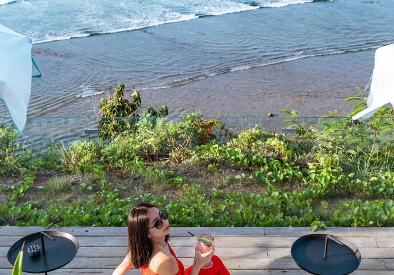 هتل Ulu Cliffhouse