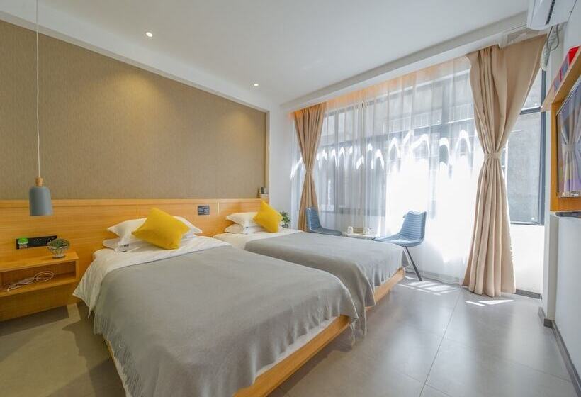 בית מלון כפרי Zhangjiajie Yuemu Art