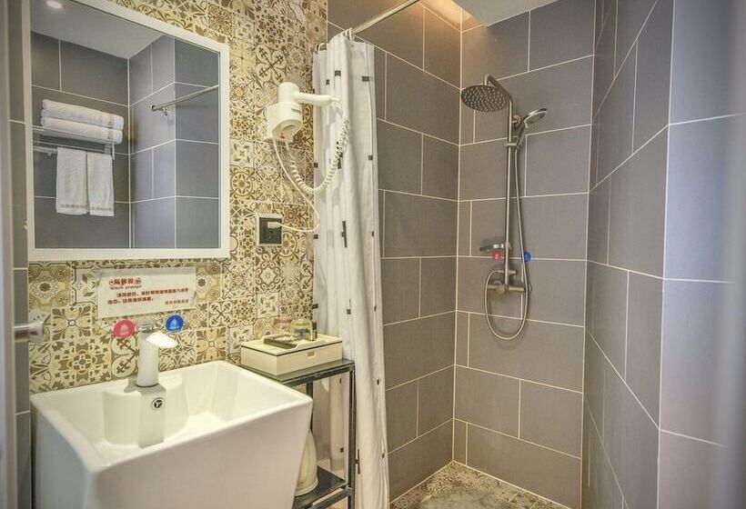 בית מלון כפרי Zhangjiajie Yuemu Art