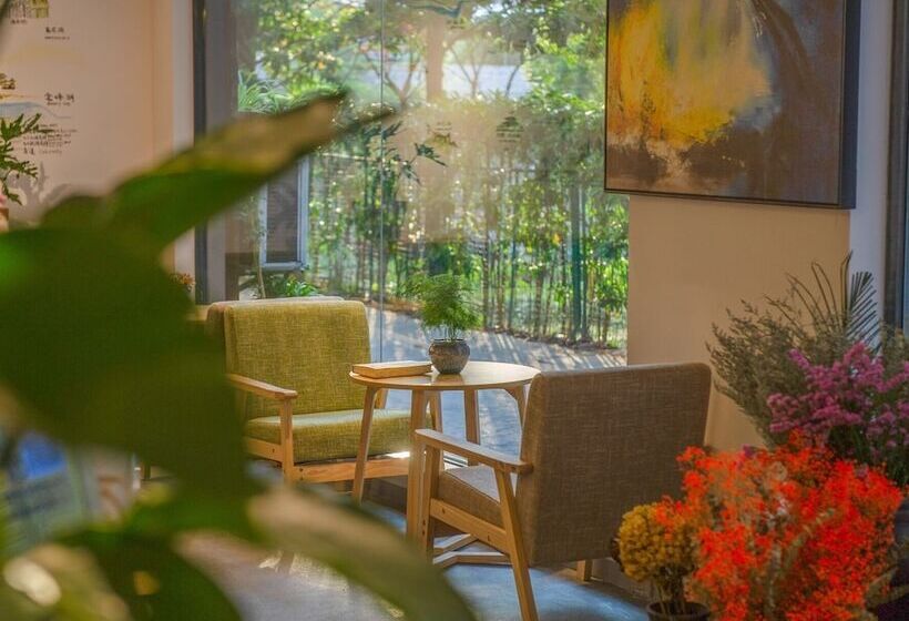 בית מלון כפרי Zhangjiajie Yuemu Art