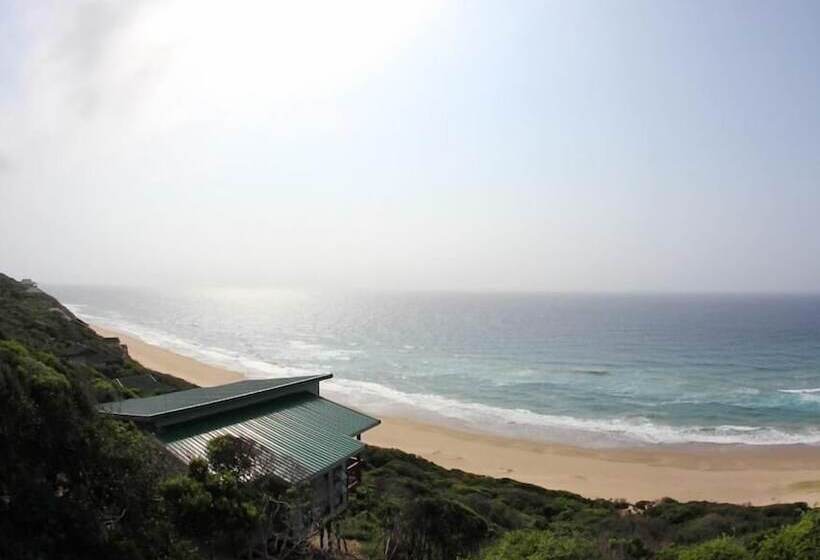 هتل Golden Beach Village