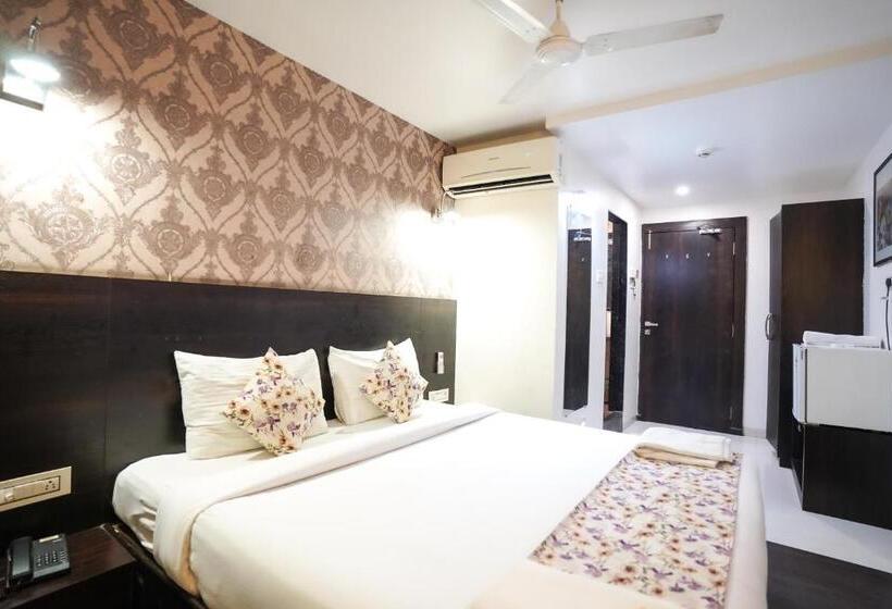 هتل Singh`s By Wb Inn, Vashi, Navi Mumbai
