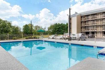 هتل Extended Stay America Suites Bristol