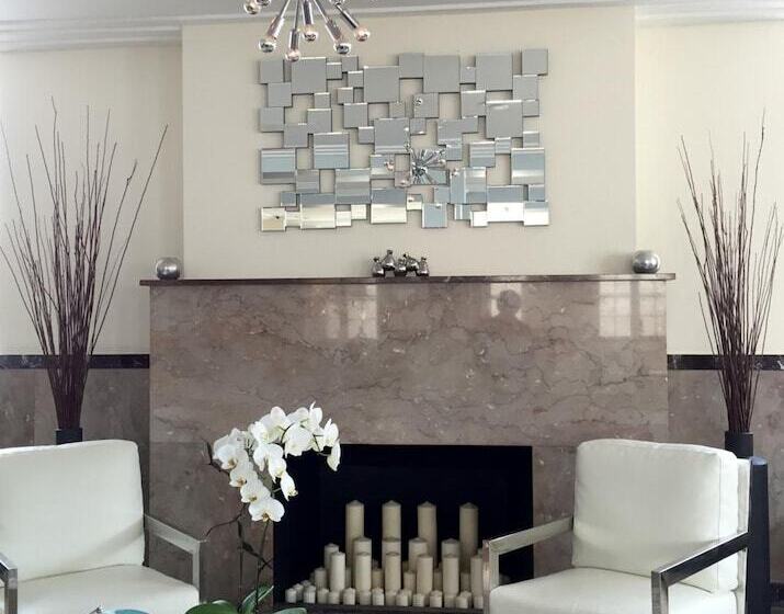 هتل La Flora By Luxurban, Trademark Collection By Wyndham
