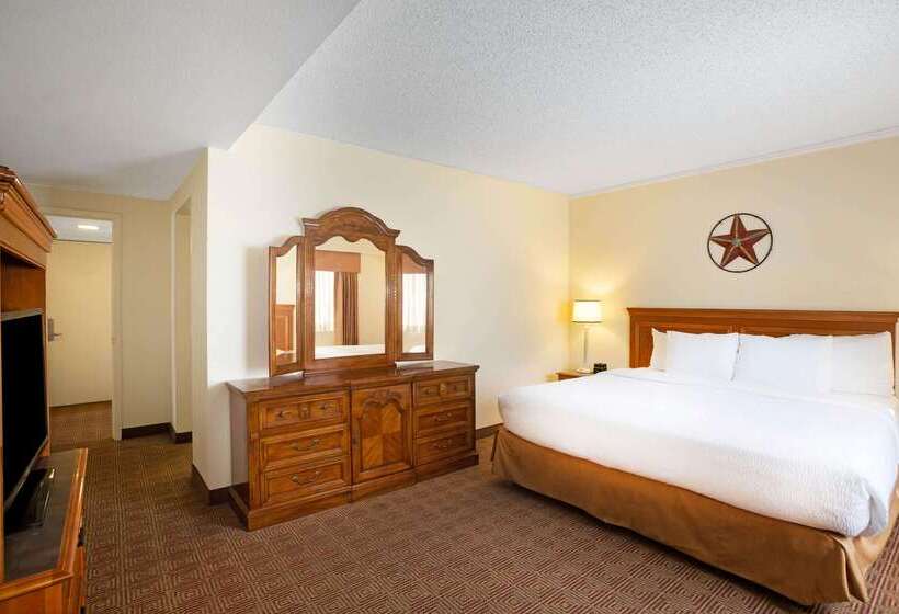 فندق La Quinta Inn By Wyndham Austin Capitol / Downtown