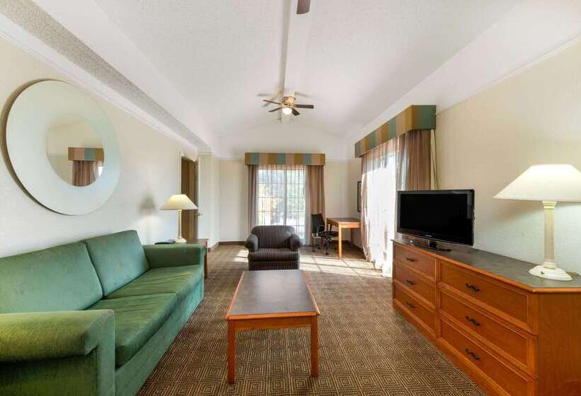 בית מלון כפרי La Quinta Inn By Wyndham Bossier City