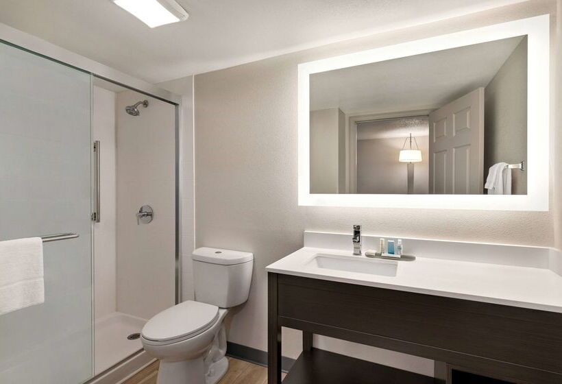 호텔 La Quinta Inn By Wyndham Columbus Airport Area