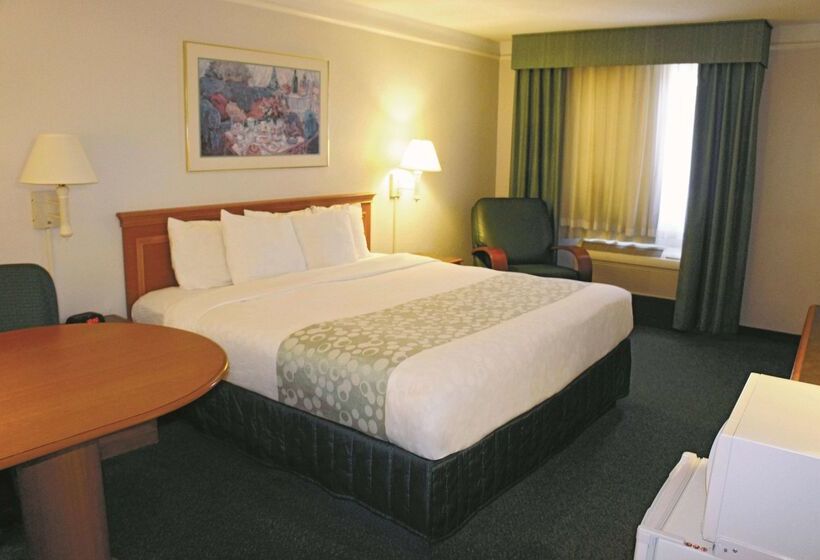 호텔 La Quinta Inn By Wyndham Kansas City Lenexa