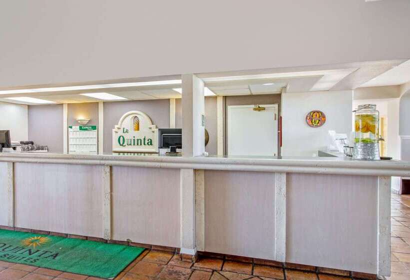 هتل La Quinta Inn By Wyndham Las Cruces Mesilla Valley