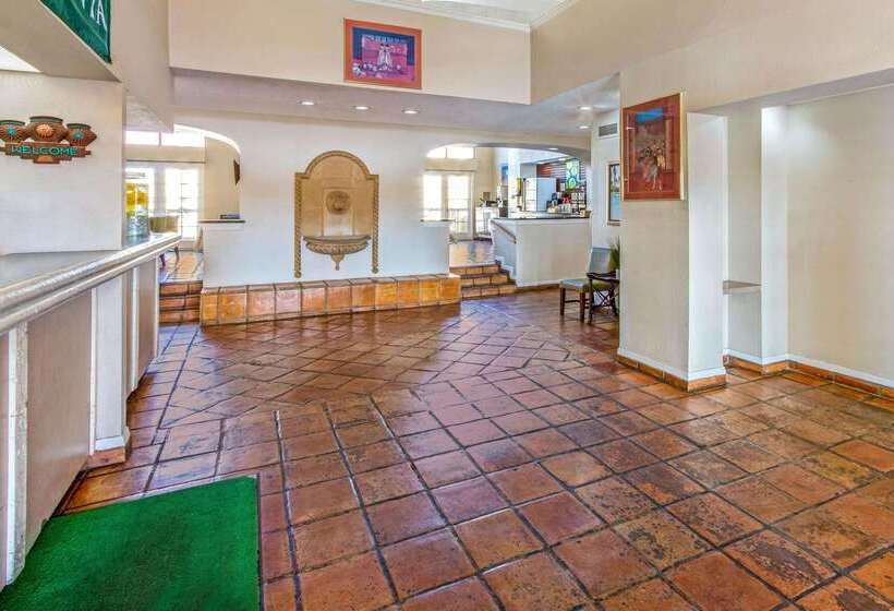 هتل La Quinta Inn By Wyndham Las Cruces Mesilla Valley