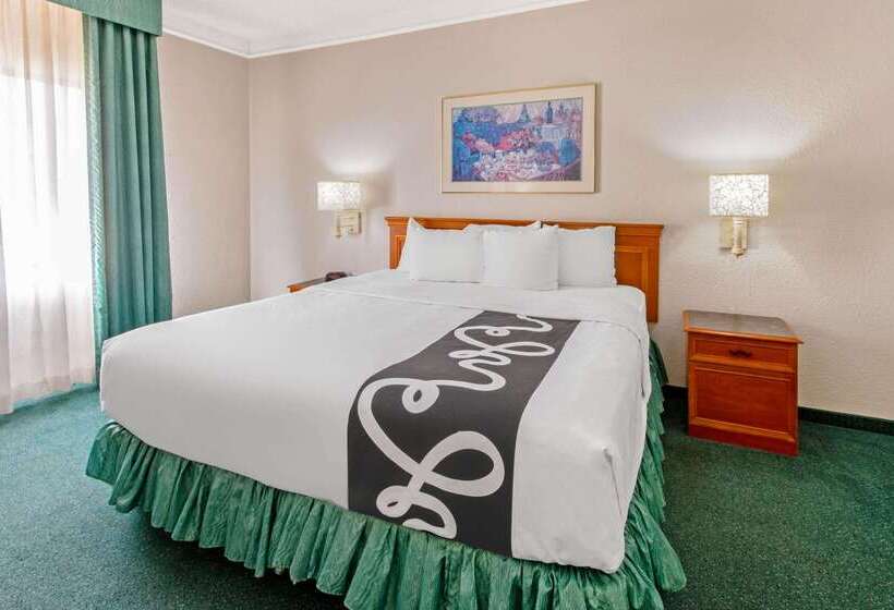 هتل La Quinta Inn By Wyndham Las Cruces Mesilla Valley