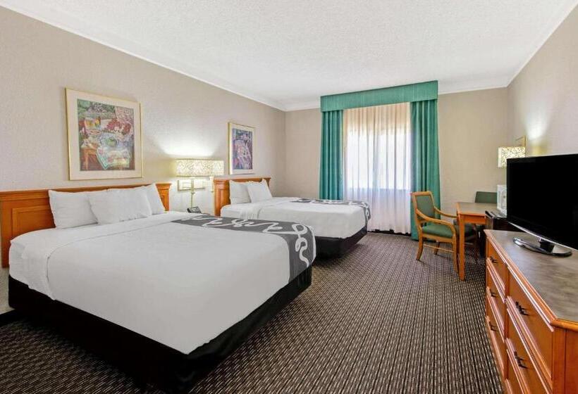 هتل La Quinta Inn By Wyndham Las Cruces Mesilla Valley