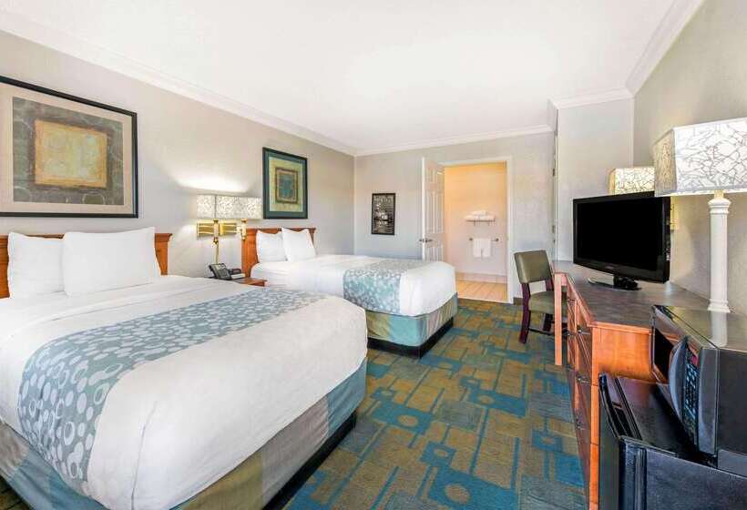 فندق La Quinta Inn By Wyndham New Orleans Causeway