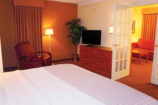 هتل Travelodge by Wyndham Mobile