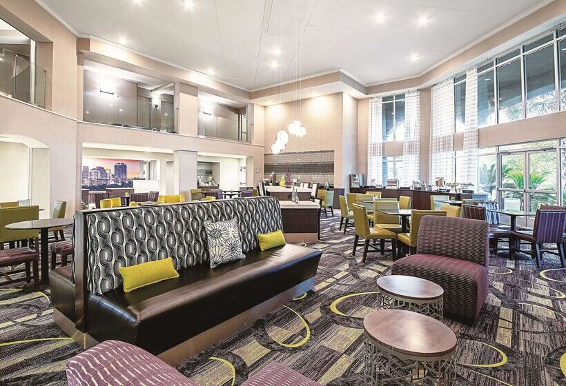 Hotel La Quinta Inn & Suites By Wyndham Austin Airport