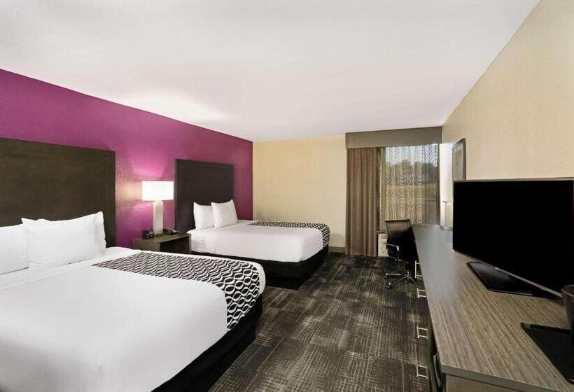 فندق La Quinta By Wyndham Columbus Ms