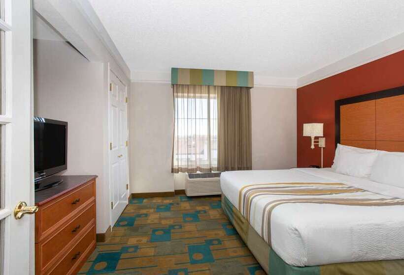 Отель La Quinta By Wyndham Denver Southwest Lakewood
