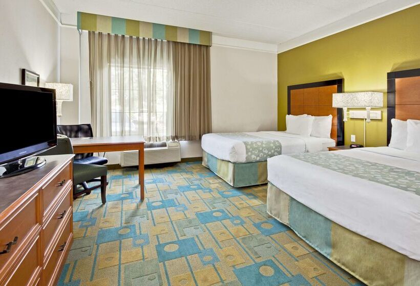 هتل La Quinta By Wyndham Ft. Lauderdale Airport
