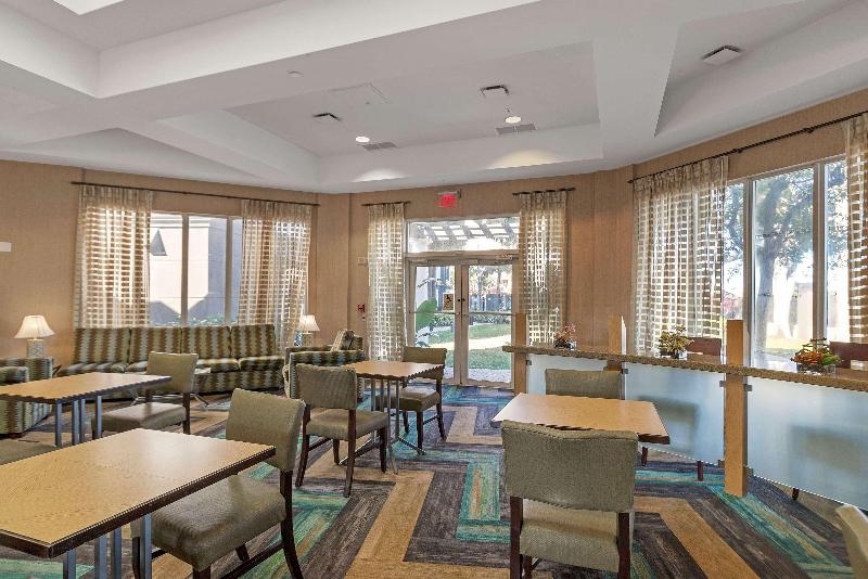 هتل La Quinta By Wyndham Ft. Lauderdale Airport