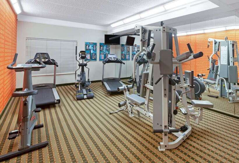 هتل La Quinta By Wyndham Houston Galleria Area