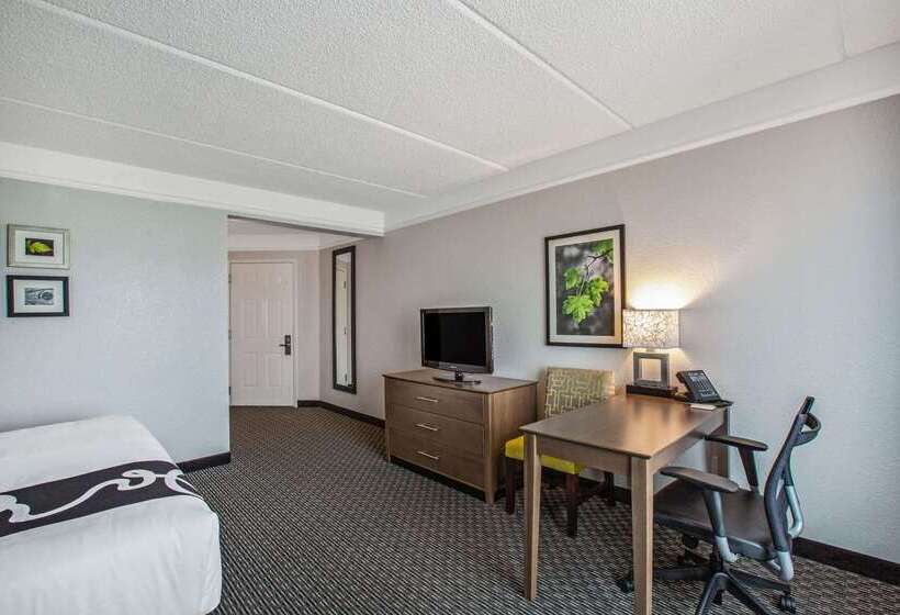 Fotos del hotel La Quinta By Wyndham Miami Airport West:  17