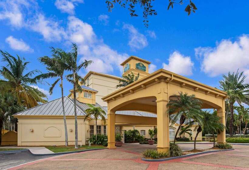 Fotos del hotel La Quinta By Wyndham Miami Airport West:  19