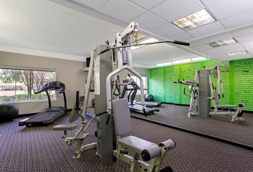 Fotos del hotel La Quinta By Wyndham Orlando Airport North:  38