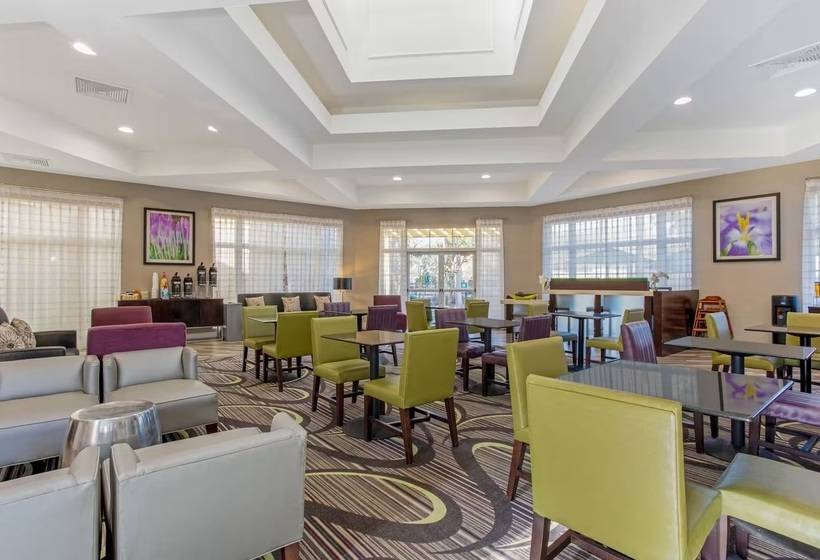 Fotos del hotel La Quinta By Wyndham Orlando Airport North:  45