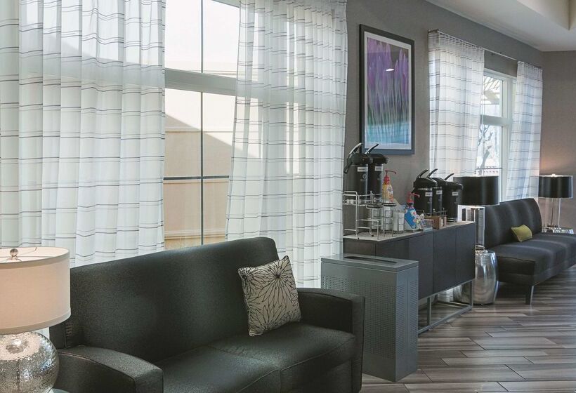 Fotos del hotel La Quinta By Wyndham Orlando Airport North:  57