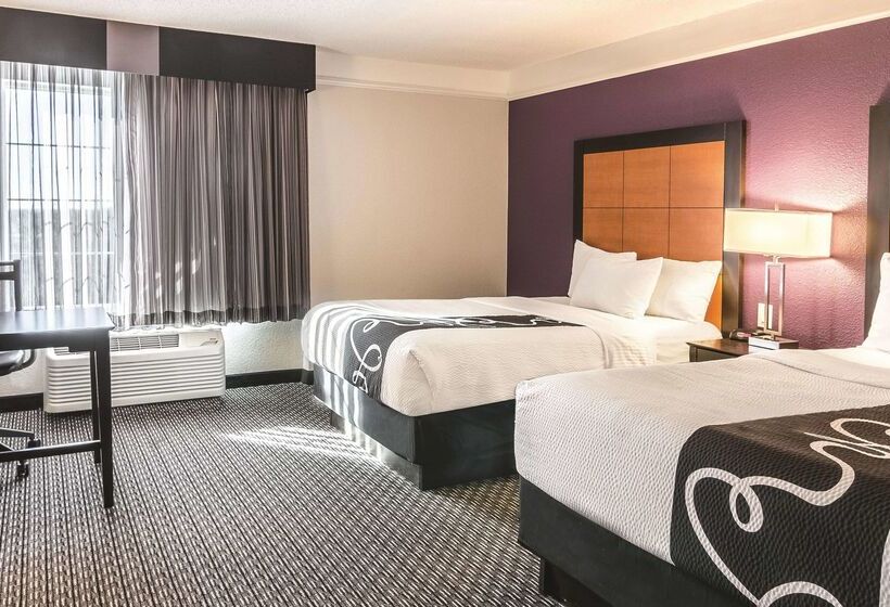 Fotos del hotel La Quinta By Wyndham Orlando Airport North:  8