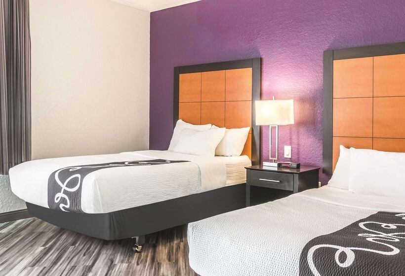 Fotos del hotel La Quinta By Wyndham Orlando Airport North:  5