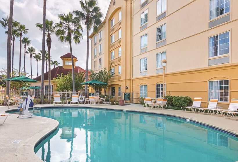 Fotos del hotel La Quinta By Wyndham Orlando Airport North:  34