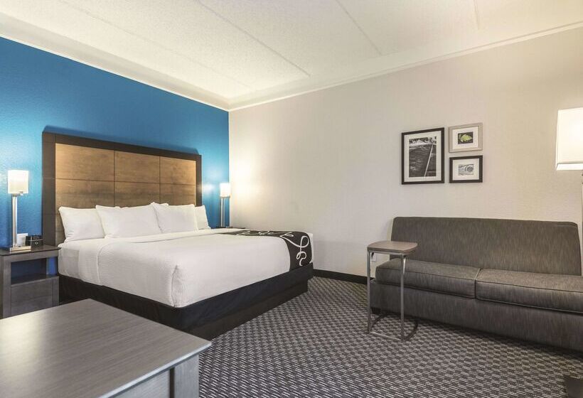 هتل La Quinta By Wyndham Orlando Lake Mary