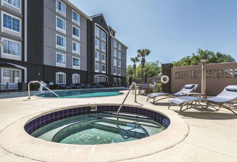 هتل La Quinta By Wyndham Orlando Lake Mary