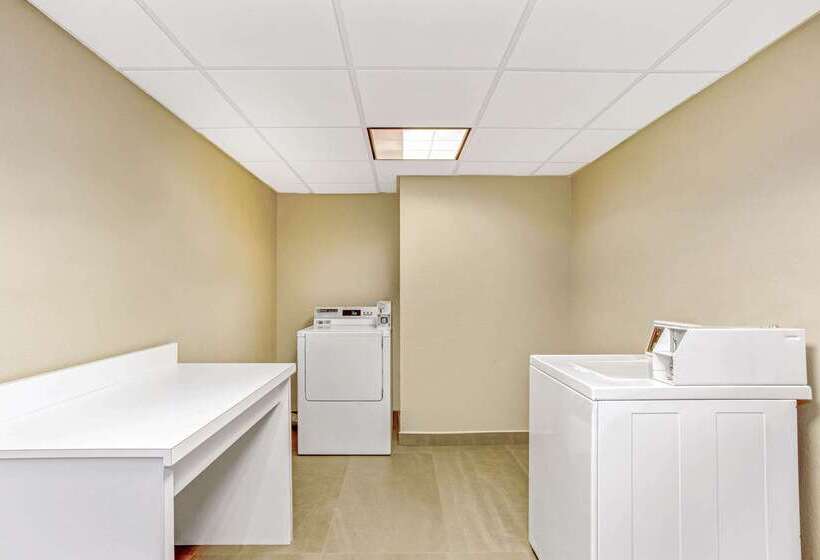 هتل La Quinta Inn & Suites By Wyndham Panama City